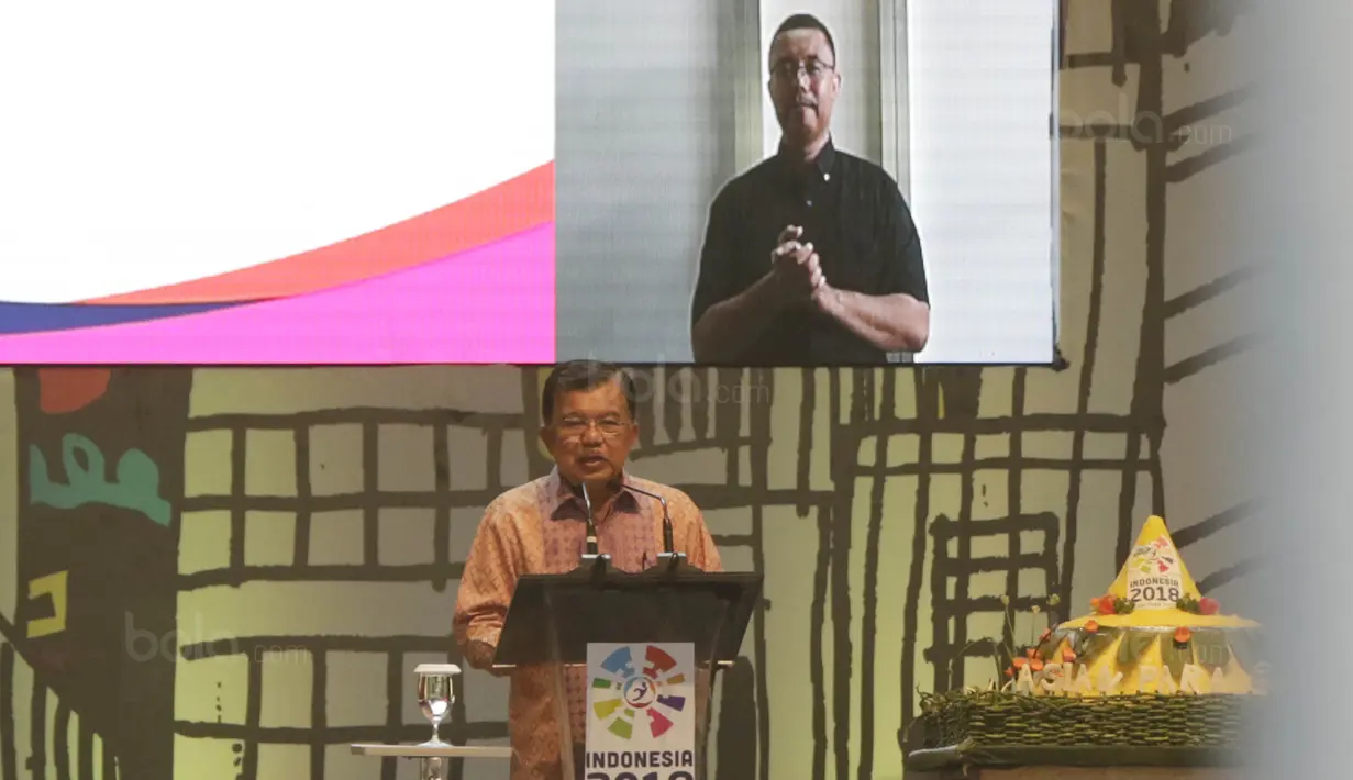 Wapres RI, Jusuf Kalla, memberi sambutan saat acara peresmian hitung mundur Asian Para Games 2018 di Kemayoran, Jumat (6/10/2017). Asian Para Games 2018 akan digelar mulai 8 hingga 13 Oktober di Jakarta-Palembang. (Bola.com/M Iqbal Ichsan)