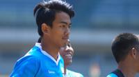 Bek muda Persib Bandung, Kakang Rudianto. (Bola.com/Erwin Snaz)