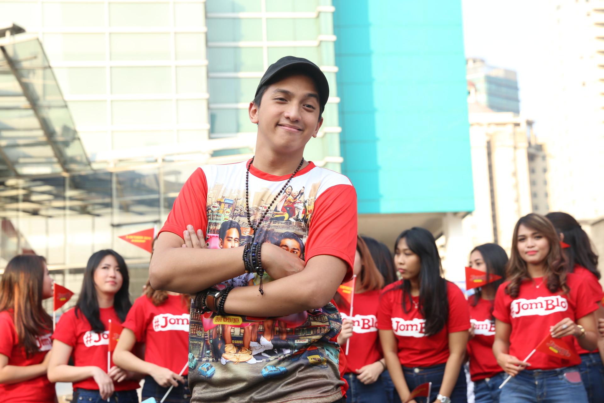 Launching Poster film Jomblo (Nurwahyunan/bintang.com)