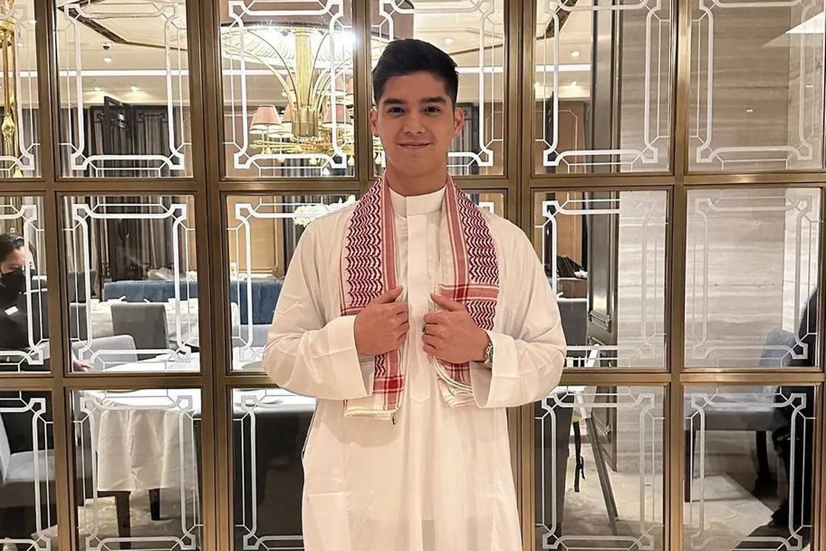 Al Ghazali tampil seperti ustaz (Instagram/alghazali7)