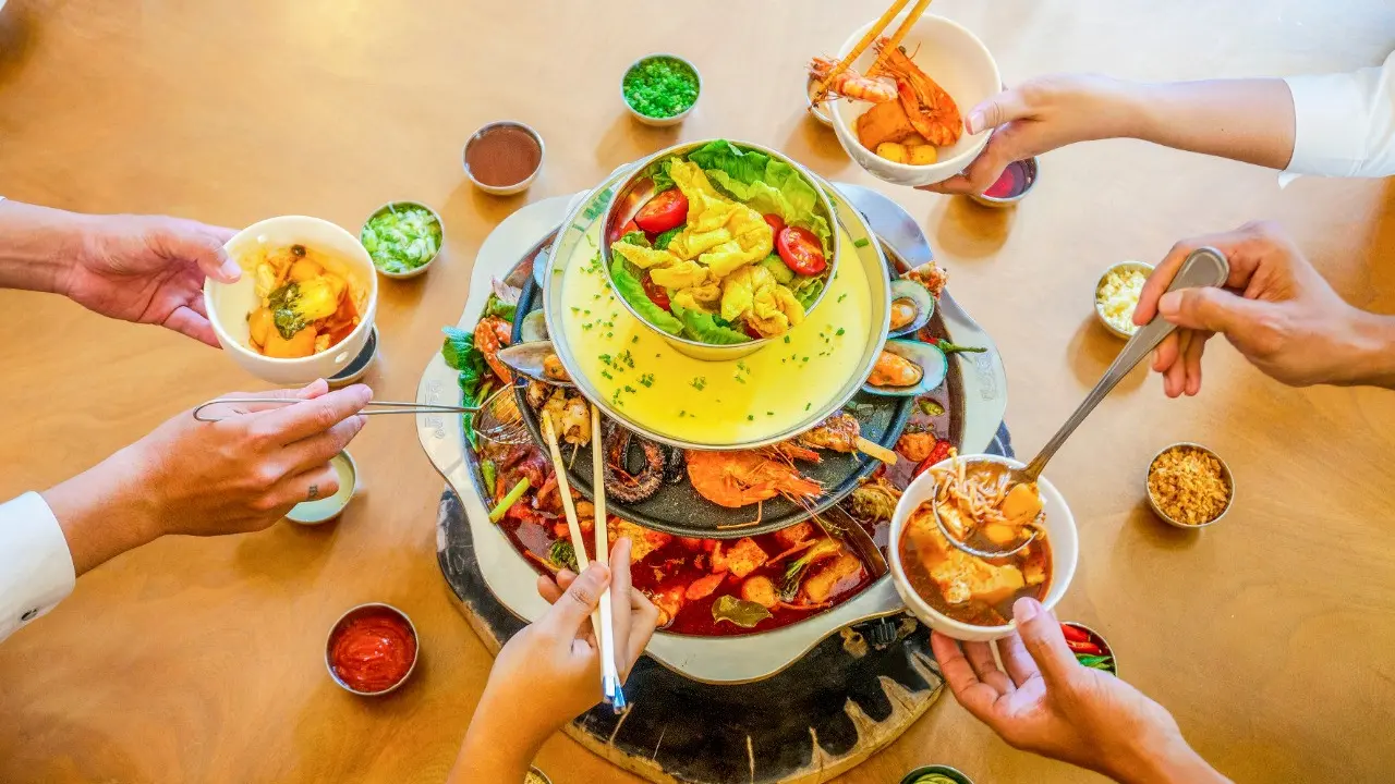 Pagoda Steamboat