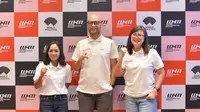 Atlet nasional Triyaningsih, Dicky Sukmana Penyelenggara Ajang WHM, dan Claudia Inkiriwang President Director TMII Indonesia (Liputan6.com/Marisa Atalia)