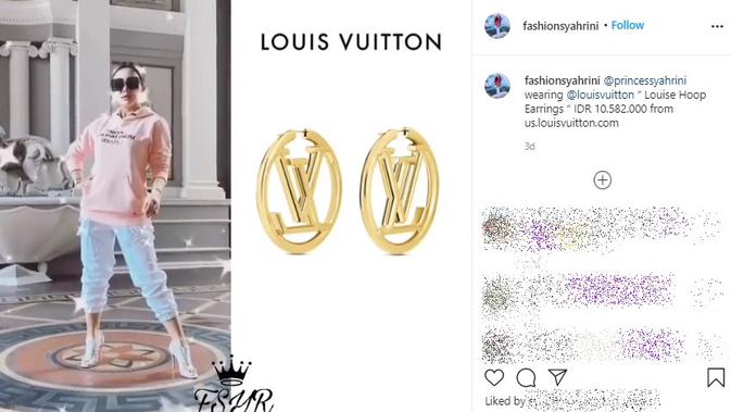 Syahrini dengan anting-anting seharga Rp 10 juta. (Instagram.com/fashionsyahrini)