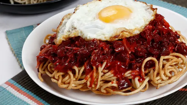 2. Tinggi Garam dan Lemak