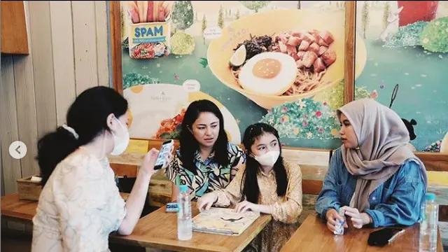 6 Momen Kumpul Marshanda dan Nesyana Ayu Bareng Sienna, Penuh Kehangatan