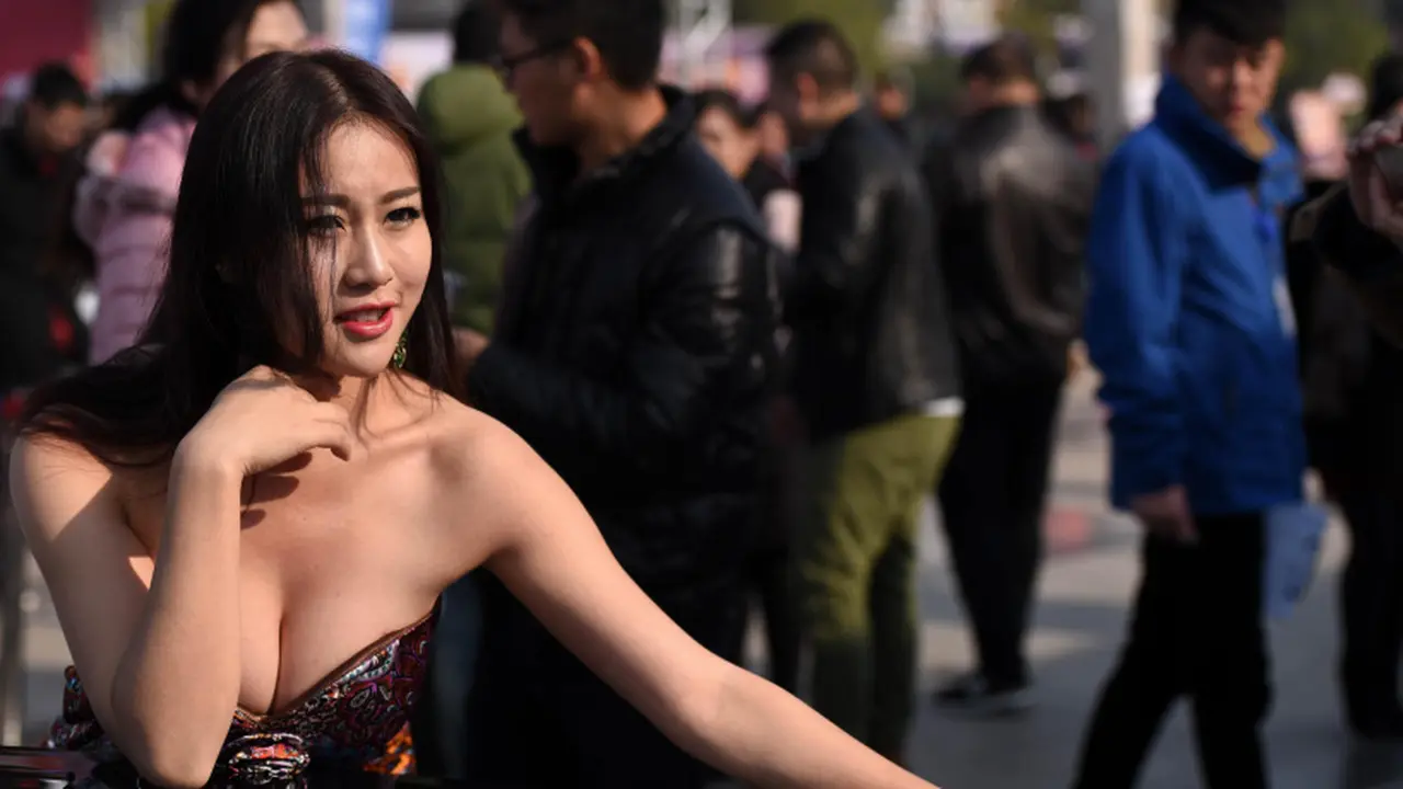 Menangkan Kejuaraan, Jiang Qing Punya Payudara Terindah di Cina