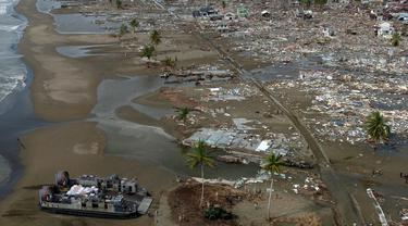 Tsunami menerjang Kepulauan Samoa dan mengakibatkan kerusakan parah. (WikiImedia/Pixabay)