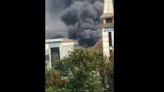 Kebakaran di Kebon Pala, 65 Personel Damkar Dikerahkan