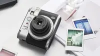 Fujifilm Boyong Instax Mini 99 Matte Silver ke Indonesia, Apa Saja Fiturnya?