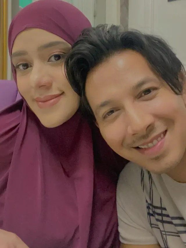 Sonny Septian dan istri. (Foto: Dok. Instagram @sonnyseptian)