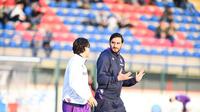 Alberto Aquilani memiliki pekerjaan baru sebagai pelatih Fiorentina U-19. Aquilani menjalani karier barunya itu dengan sangat baik sejauh ini. (Instagram/albeaquilani)