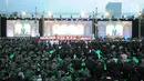 Suasana buka bersama Keluarga Besar TNI - Polri dan Masyarakat di Lapangan Monas, Jakarta, Kamis (16/5/2019). Buka puasa bersama ini mengangkat tema Dengan Hikmah Puasa Ramadhan 1440 H/2019 M Kita Perkuat Soliditas & Sinergitas TNI-Polri. (Liputan6.com/Angga Yuniar)