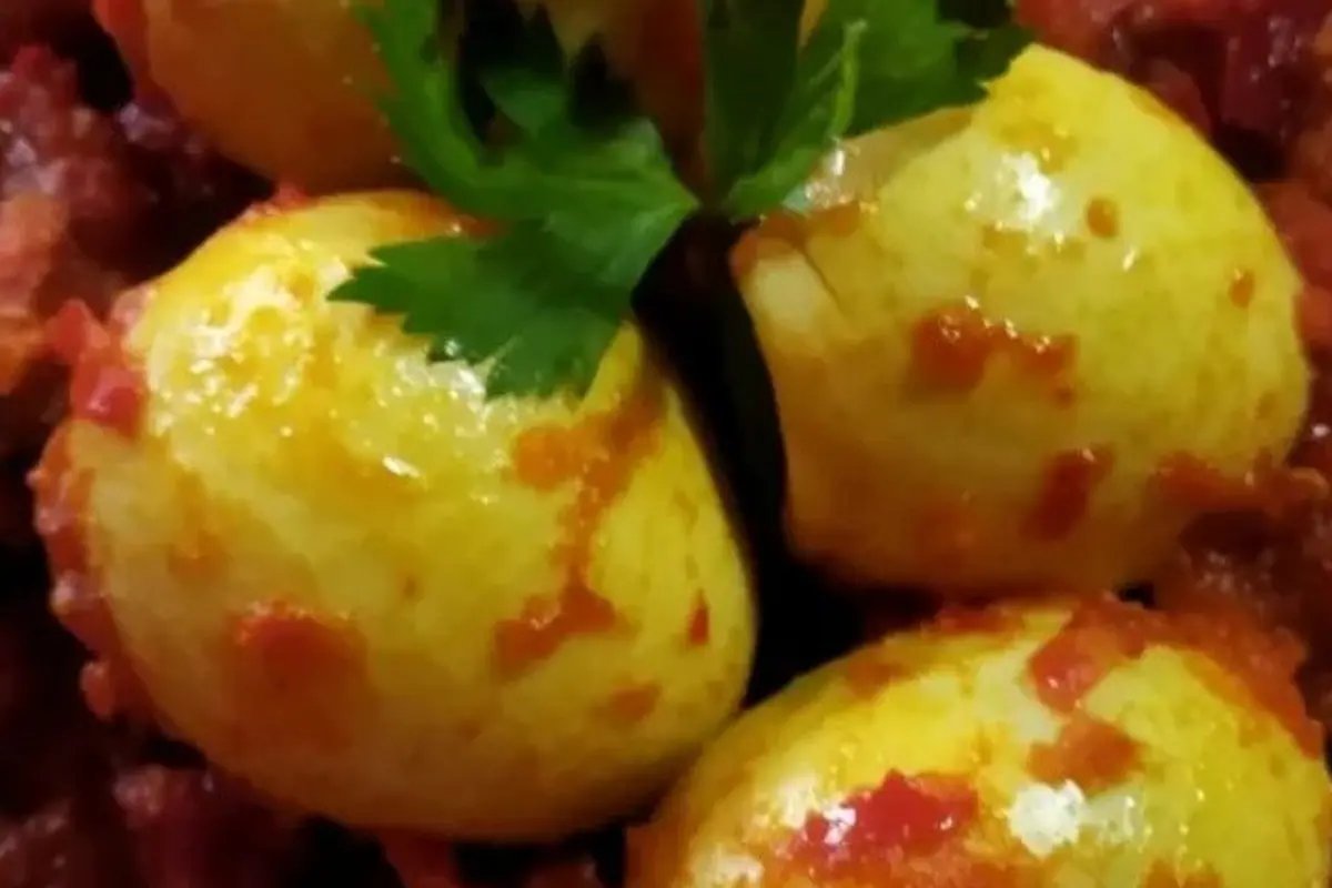 Resep telur bumbu bali. (dok. Cookpad @ickalinap)