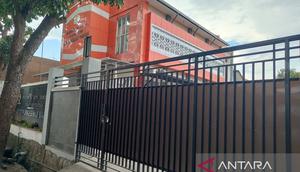 Puskesmas Sarijadi, Kota Bandung, yang tutup saat Hari Kedua Lebaran 2026. (Antara)