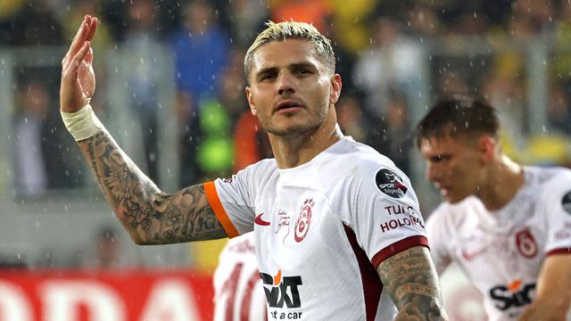 Foto: Penyerang Murah Meriah yang Bisa Jadi Opsi Pengganti Wout Weghorst di MU