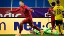 Megabintang timnas Portugal, Cristiano Ronaldo merayakan gol yang dicetaknya ke gawang Swedia pada laga UEFA Nations League A Group 3 di Friends Arena, Stockholm, Selasa (8/9/2020). Portugal kalahkan Swedia 2-0 lewat gol yang dibuat bintang mereka Cristiano Ronaldo. (Janerik Henriksson / TT via AP)