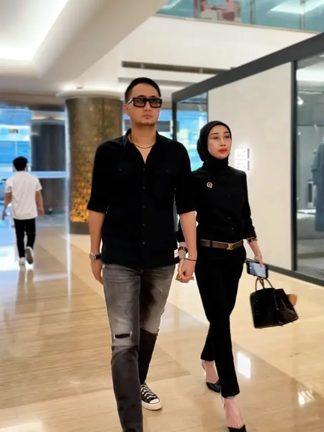 Reza Gladys dan Attaubah Mufid