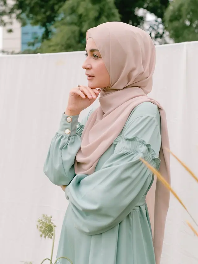 Dipuji Makin Langsing, Ini 6 Potret Terbaru Shireen Sungkar