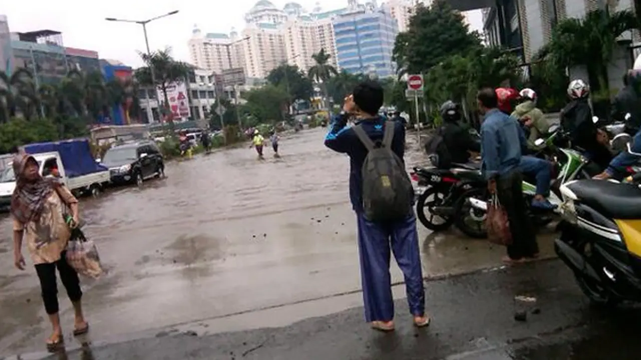 banjir-jakarta-jakpus-140205b.jpg