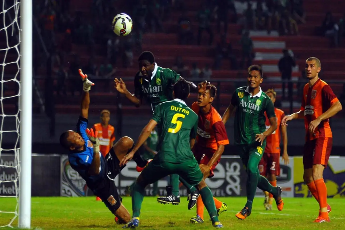 Emile Mbamba