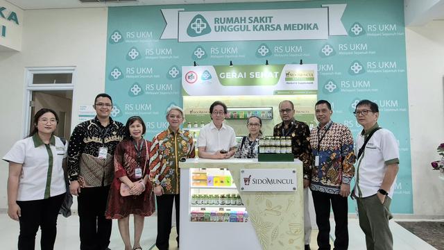 Sido Muncul Buka Gerai Sehat ke-8 di RS Unggul Karsa Medika untuk Edukasi Obat Herbal