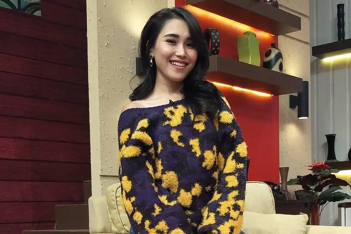 [Bintang] Ayu Ting Ting