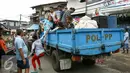 Sebanyak 569 Kepala Keluarga (KK) yang menempati 310 rumah dan 347 kios yang akan dibongkar pihak Pemprov DKI Jakarta, Rabu (30/3/2016). Pembongkaran dilakukan dalam rangka penataan kembali Kawasan Wisata Museum Bahari. (Liputan6.com/Yoppy Renato)