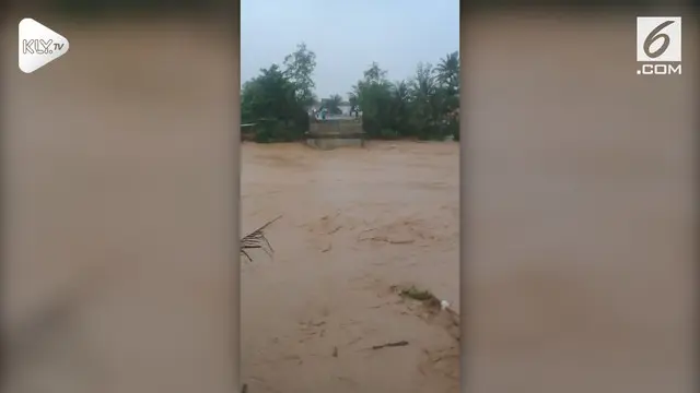 VIDEO: Ngeri, Jembatan Cipatujah Roboh Diterjang Banjir