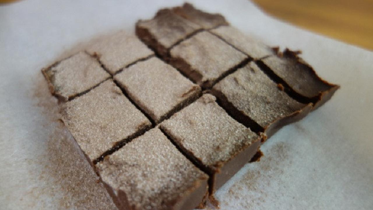 Cokelat tahu valentine