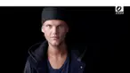 Keluarga Avicii menyatakan akan melakukan upacara pemakaman tertutup. Prosesi pemakaman hanya boleh dihadiri keluarga dan kerabat dekat.
