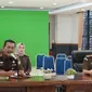 Pembahasan secara virtual pengentian perkara perusakan seng di Kejati Riau dengan cara restoratif justice. (Liputan6.com/M Syukur)