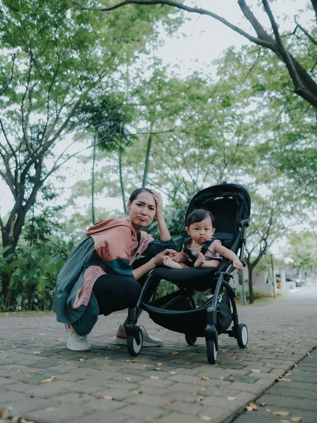 Tampil Makin Langsing, Ini 7 Potret Niken Anjani Saat Jalani Olahraga Usai Melahirkan