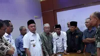 Mediasi warga Perumahan Taman Asri RW 012, Kelurahan Gaga, Kecamatan Larangan, Kota Tangerang. (Liputan6.com/Pramita)