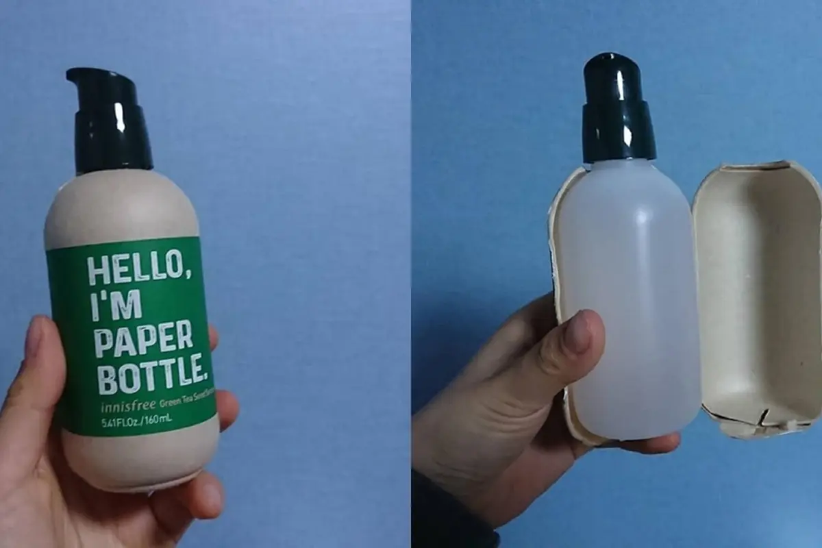 Botol plastik yang dibungkus kertas