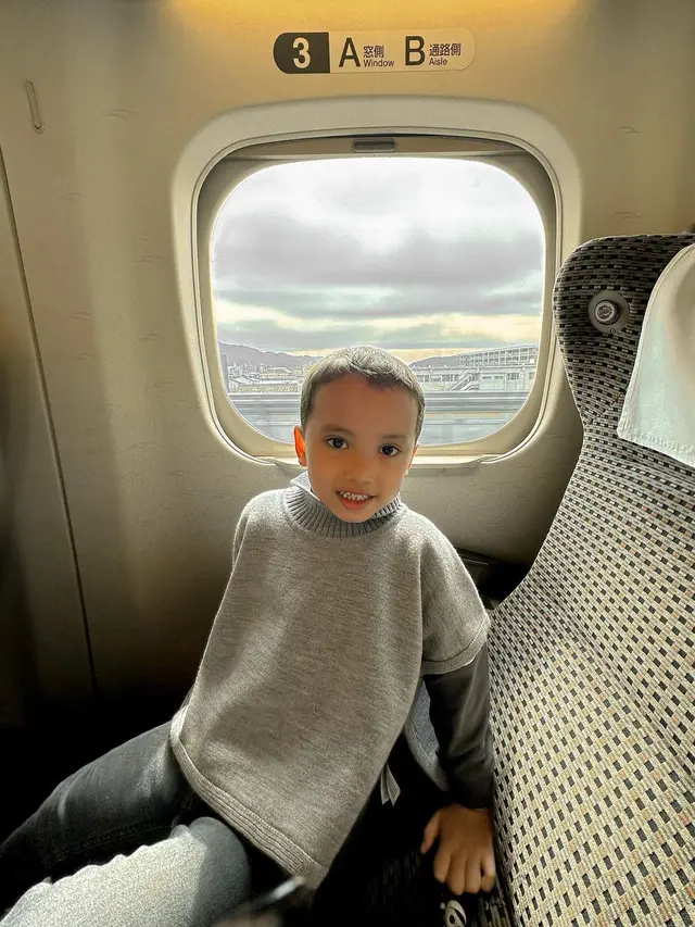 [Fimela] Unggah Foto Xabiru, Rachel Vennya Tulis Permintaan Maaf