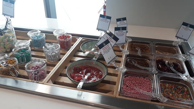 Kantor baru Facebook di Singapura (foto: Camelia)