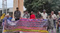 Keluarga korban dan korban peristiwa Simpang KKA, Aceh Utara, berharap adanya penyelesaian yang berkeadilan dan bermartabat terhadap pelanggaran. HAM yang mereka alami (Dok. KontraS Aceh)