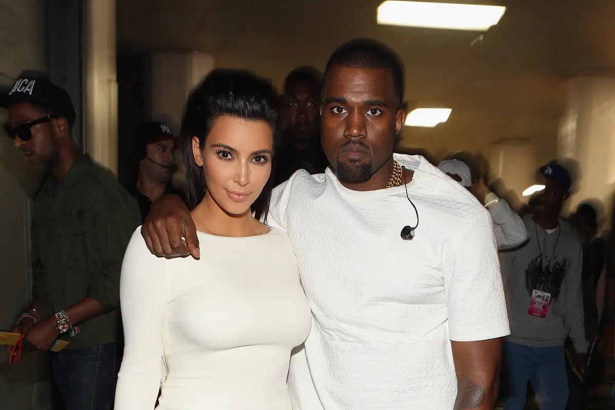 [Bintang] Kim Kardashian - Kanye West