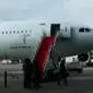 PT Garuda Indonesia kembali mendatangkan dua pesawat baru hingga puluhan warga Sumedang menggelar seni Tarawangsa.