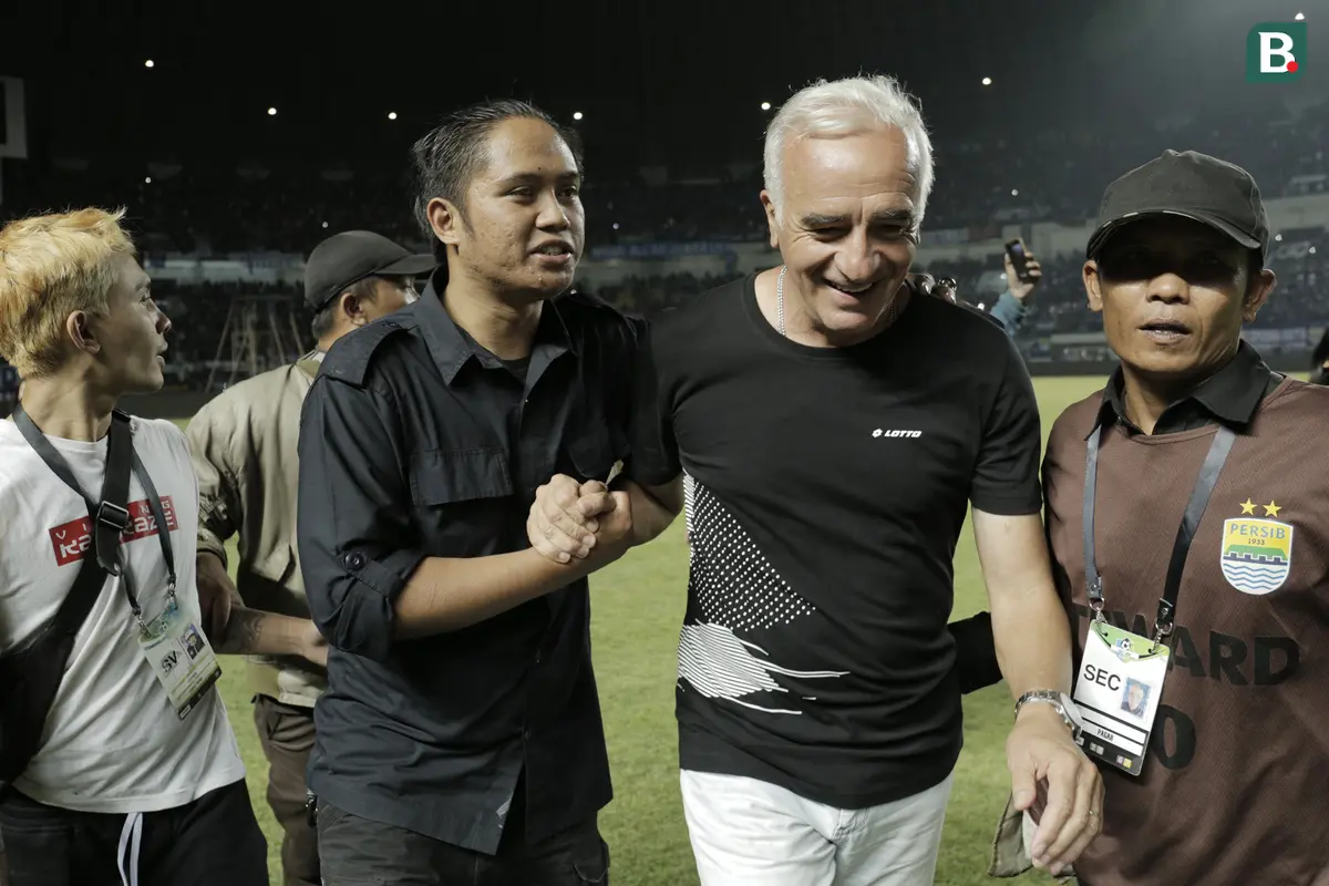 Liga 1 Indonesia 2018 : Persib Bandung Vs Persija Jakarta