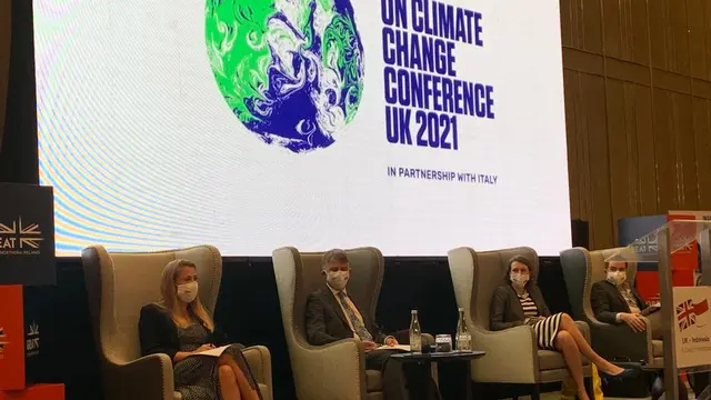 Duta Besar Inggris untuk Indonesia dan Timor Leste, Owen Jenkins dalam media briefing KTT COP26, Kamis (28/10/2021).