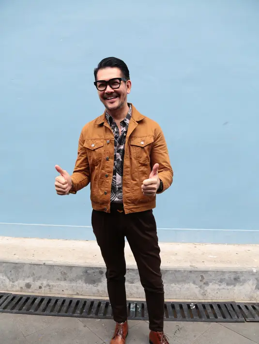 Banyak hal yang dilakukan demi hidup sehat. Jaga pola makan hingga rutin menjalankan olahraga. Demi tetap prima, ia selalu menyempatkan olahraga secara rutin. (Nurwahyunan/Bintang.com)