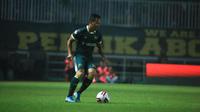Gelandang Persikabo, Guntur Triaji. (Permana Kusumadijaya/Bola.com)