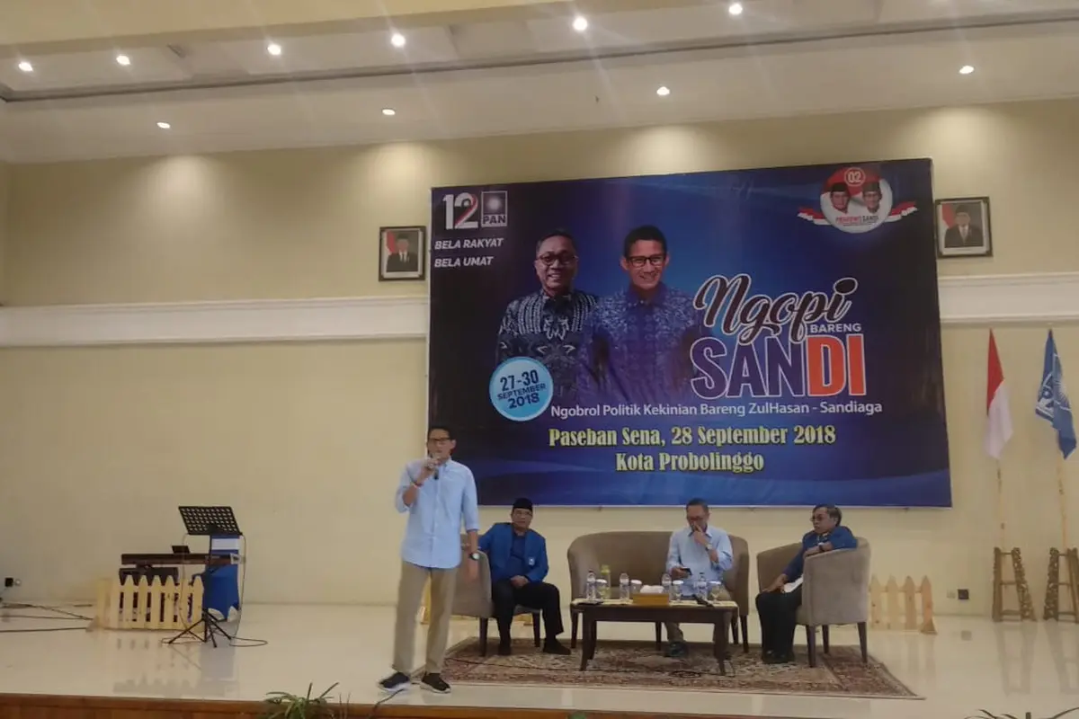 Cawapres Sandiaga Uno bersama Ketua Umum PAN Zulkifli Hasan menyambangi Kota Probolinggo, Jawa Timur
