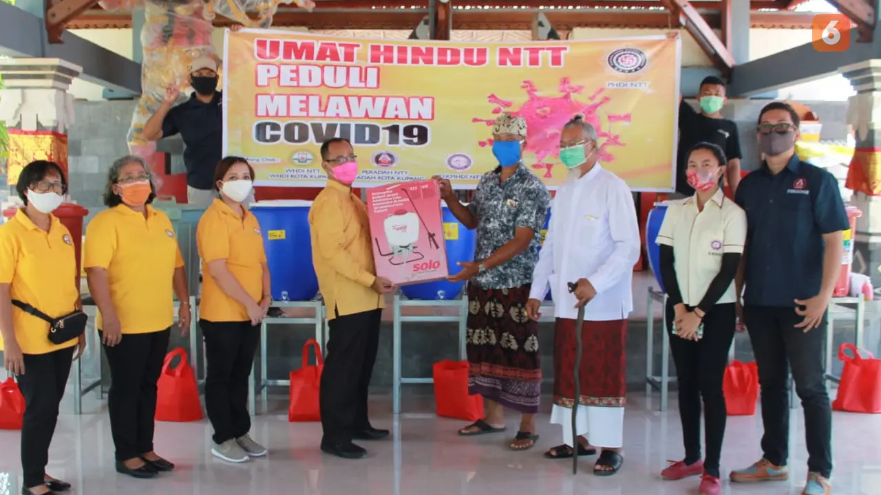 Aksi sosial keluarga Hindu Kupang