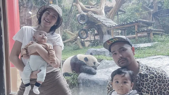 Jessica Iskandar ke Taman Safari (Instagram/inijedar)