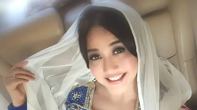 [Bintang] Menolak Tua, Wajah 18 Artis Indonesia Ini Awet Muda