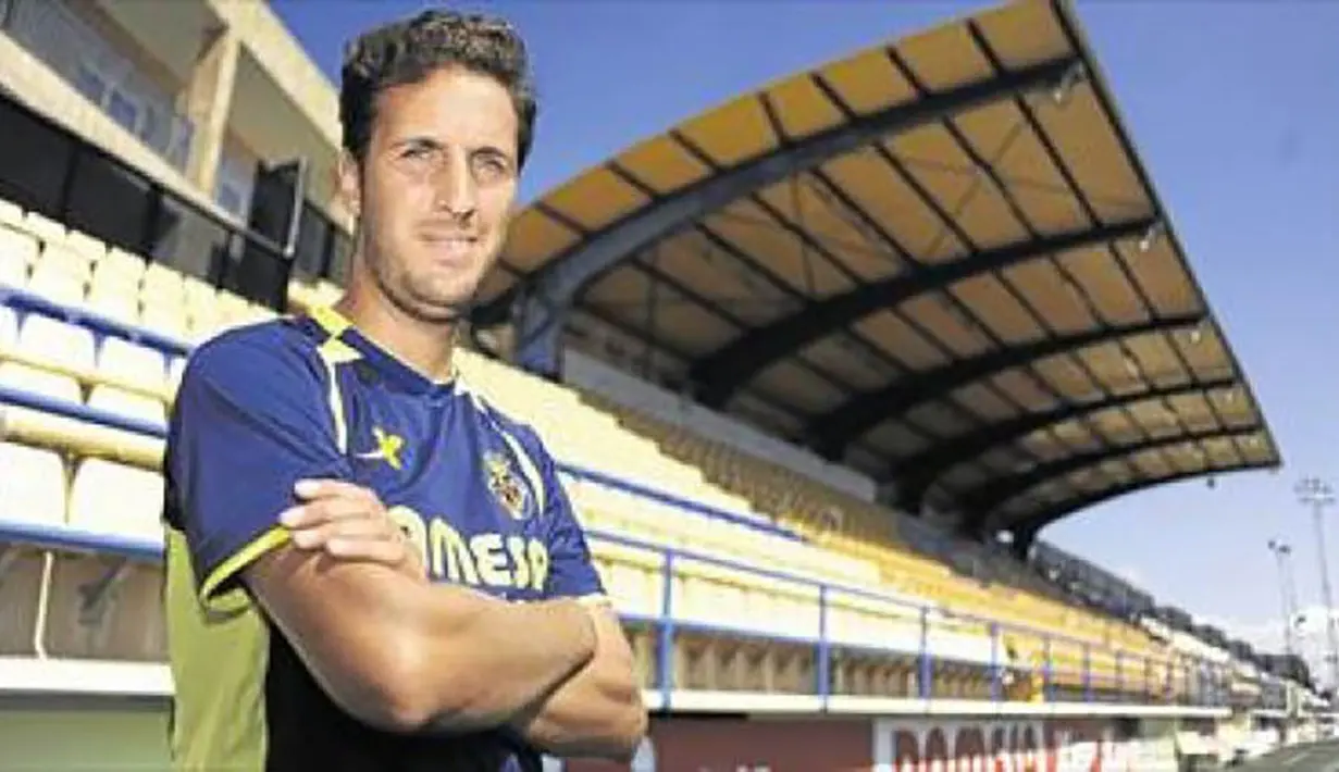 Klub yang bermarkas di Stadion Ciutat Esportiva Dani Jarque itu dilatih oleh Lluis Planagumà. (www.vavel.com)