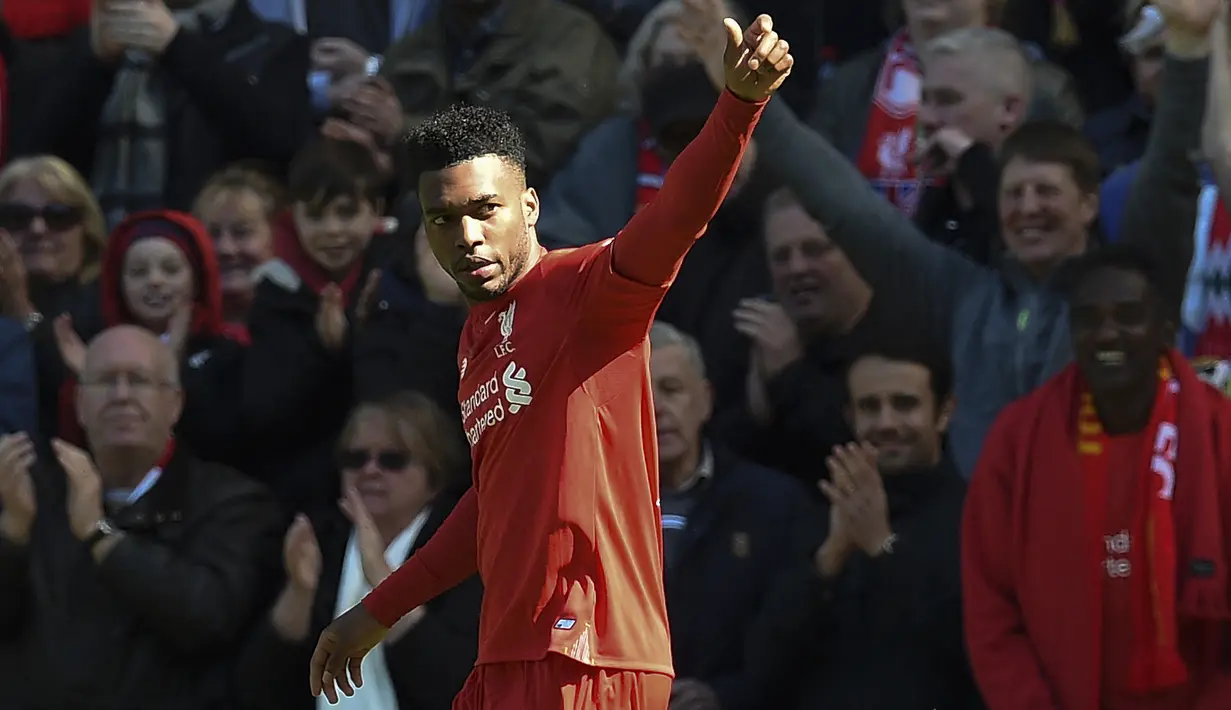 Daniel Sturridge. Striker Inggris yang sejak awal musim 2022/2023 berstatus tanpa klub usai meninggalkan Perth Gory ini tercatat pernah memperkuat 3 klub anggota Big Six di Liga Inggris dari total 5 klub yang dibelanya di Liga Inggris. Ketiganya adalah Manchester City, Chelsea dan Liverpool. Dari ketiganya, Liverpool menjadi klub yang paling lama dibelanya yaitu selama 7 musim sejak tengah musim 2012/2013 hingga akhir musim 2018/2019 dan total tampil dalam 160 laga di semua ajang bareng The Reds dengan torehan 68 gol dan 26 assist. (AFP/Paul Ellis)