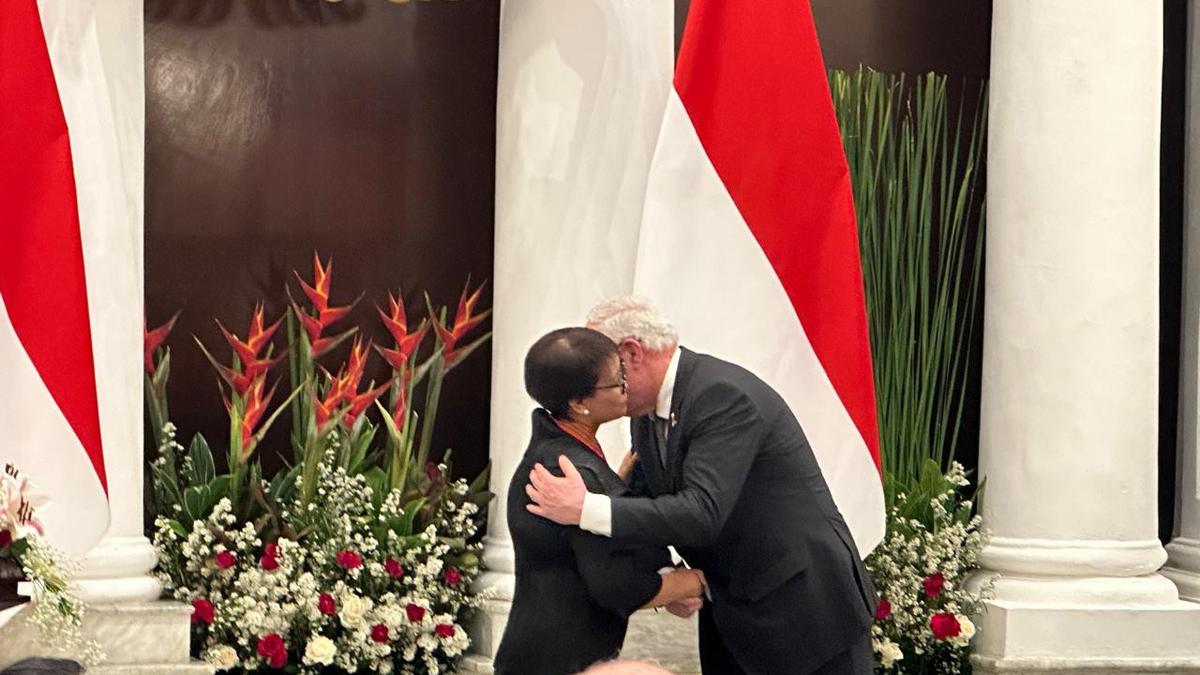 Menlu Retno Terima Penghargaan dari Presiden Mahmoud Abbas, Apresiasi Atas Perjuangan Bela Palestina